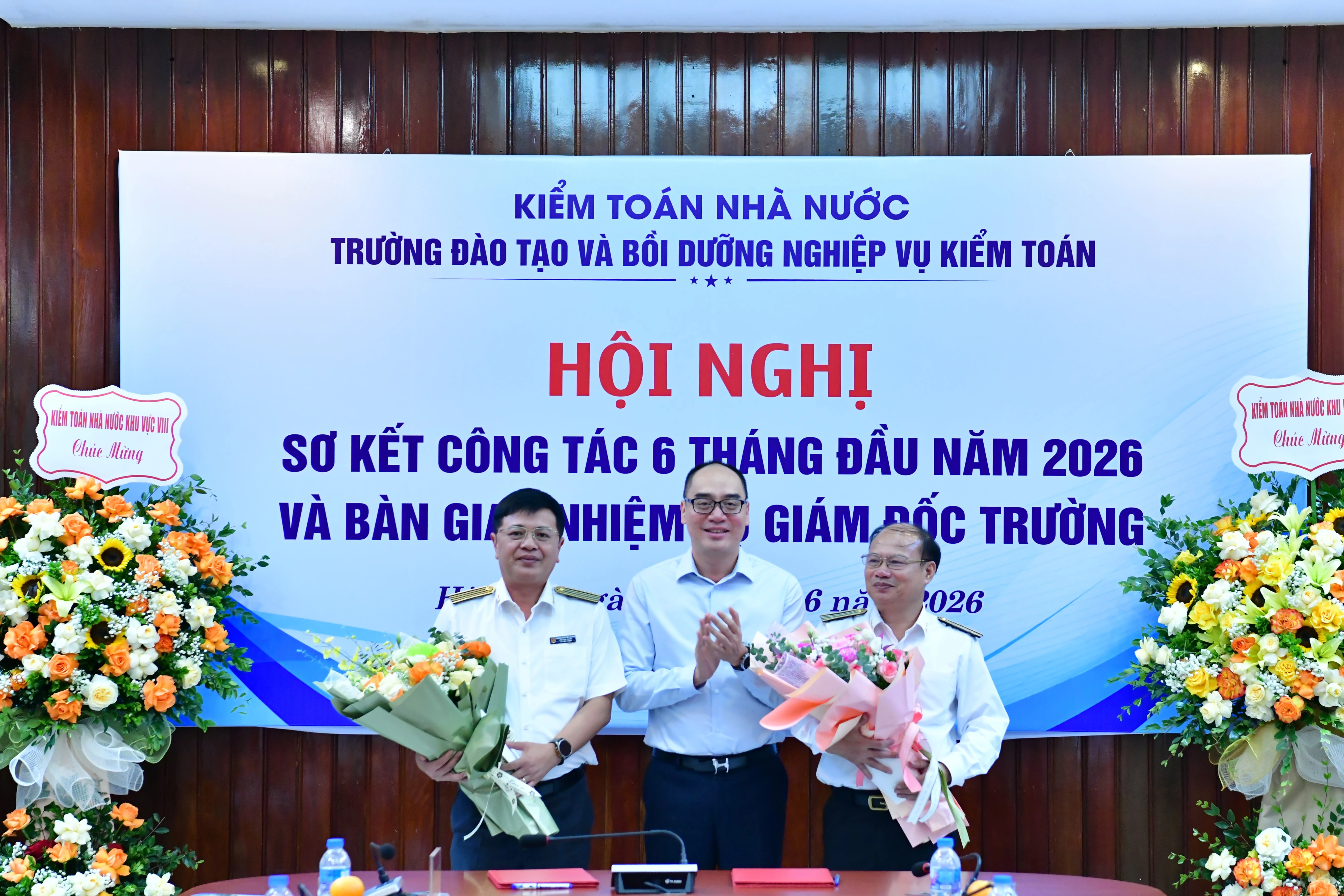 Đẩy mạnh ứng dụng công nghệ thông tin trong quản lý khoa học và đào tạo