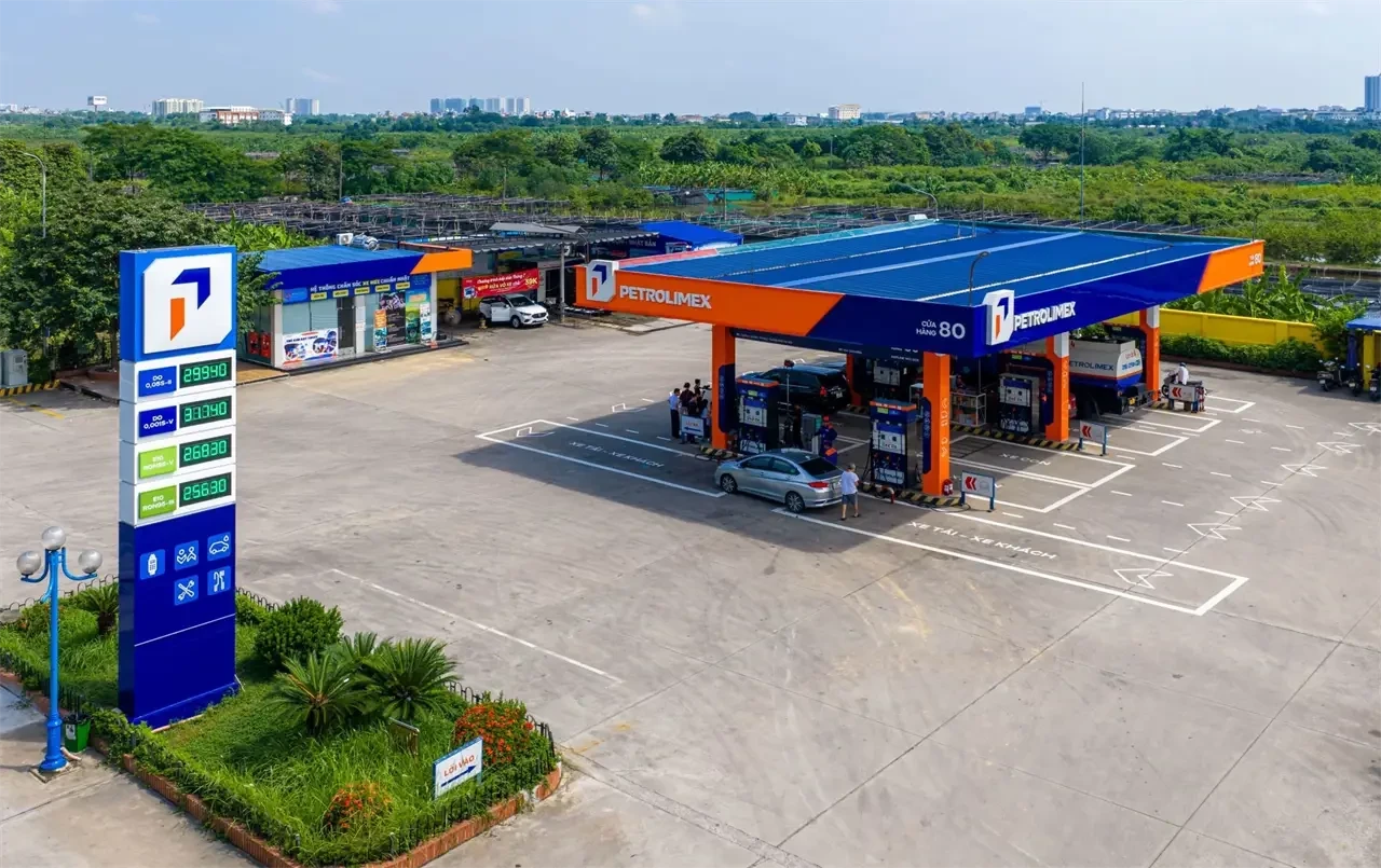 Petrolimex thay đổi nhận diện thương hiệu: Diện mạo mới cho hành trình mới